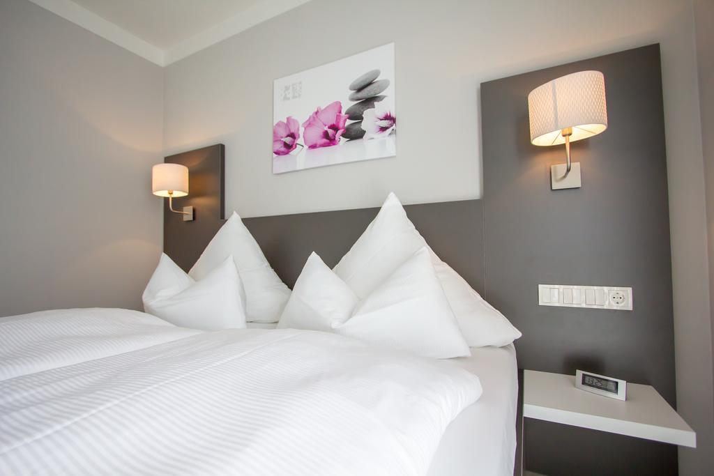 Aparthotel "Am Fliess" Hoyerswerda Phòng bức ảnh
